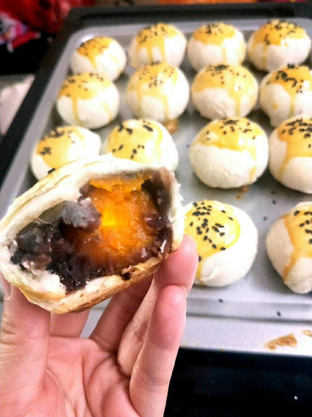 蛋黄酥