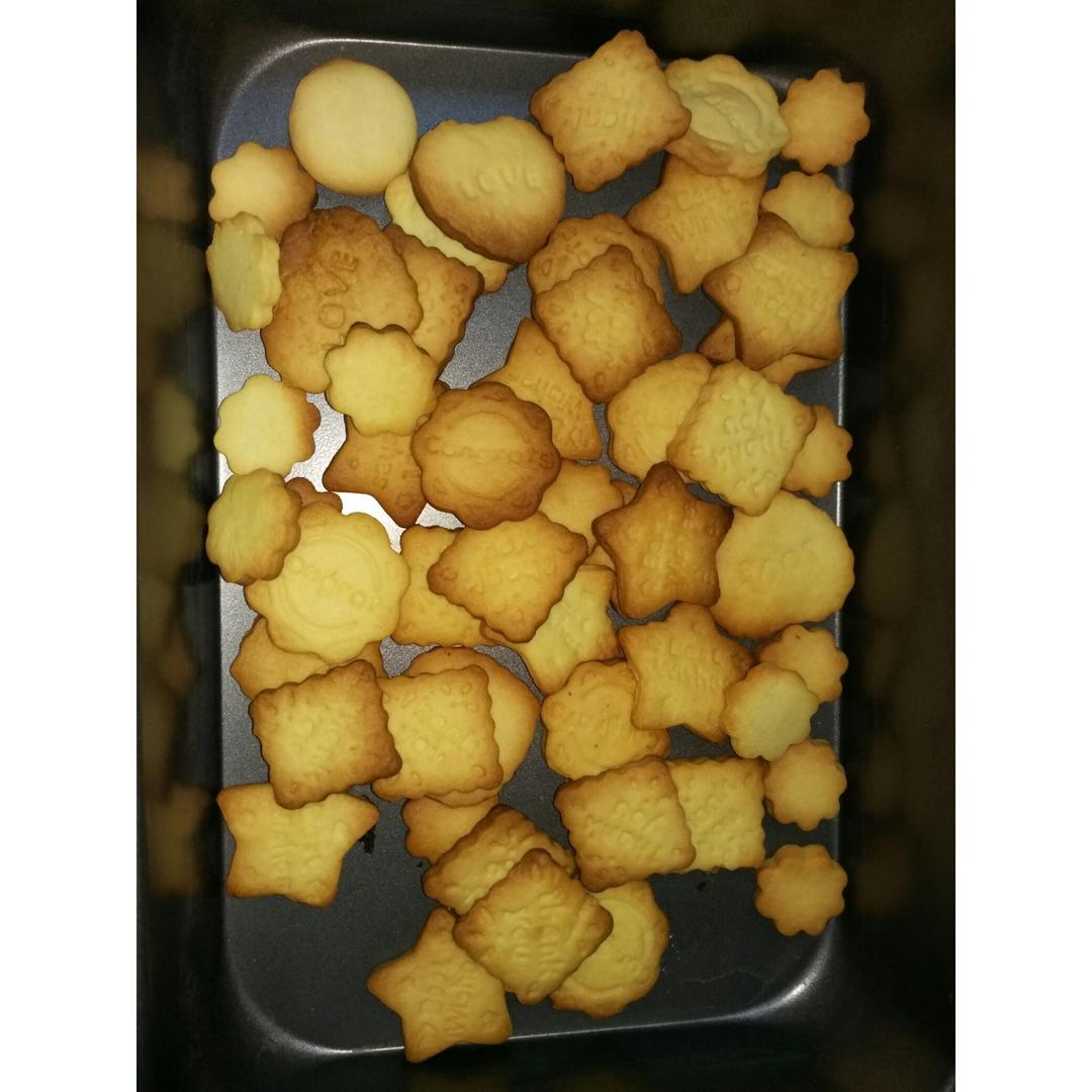 卡通黄油饼干