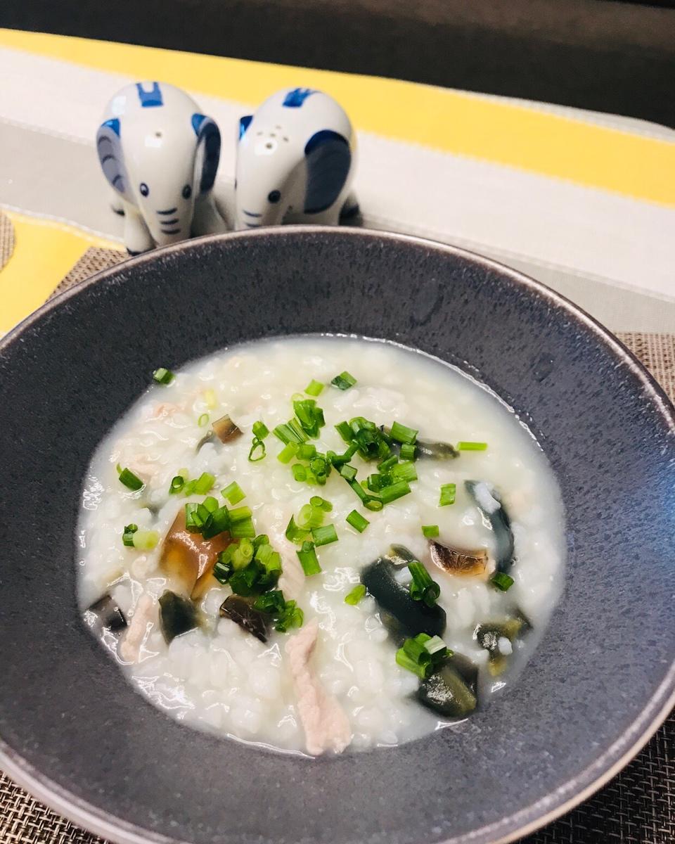 皮蛋瘦肉粥