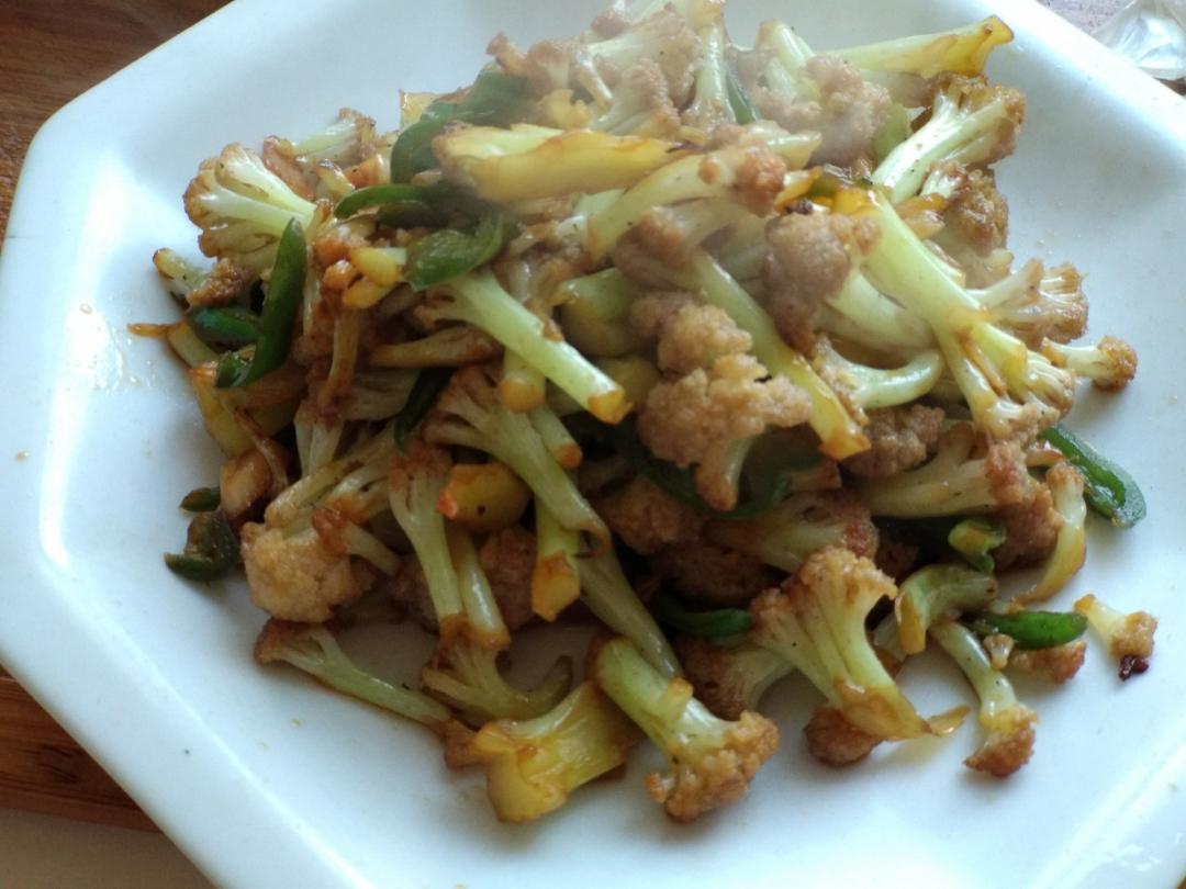 老丁的私房菜-干锅花菜