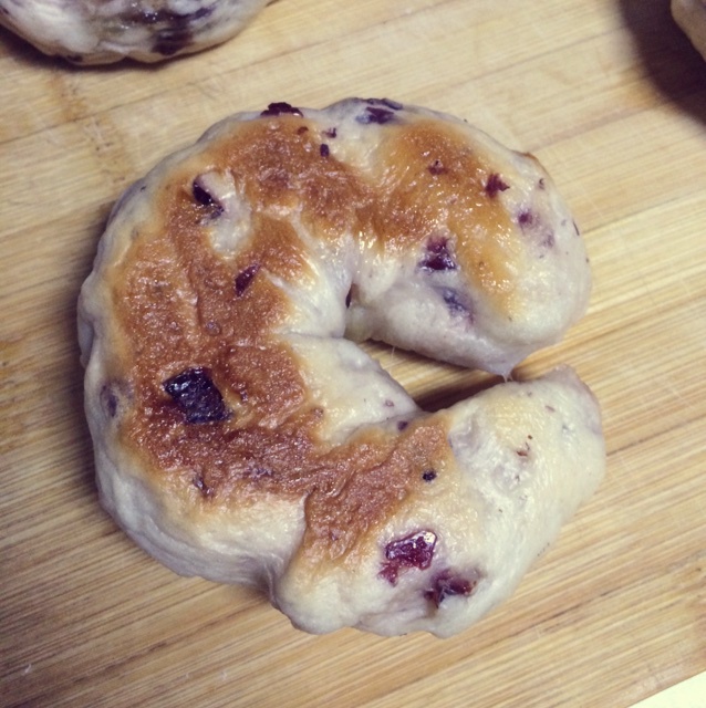 藤田千秋的蔓越莓白巧克力贝果