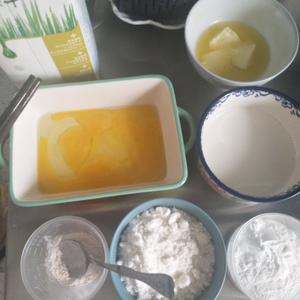 奶黄馅的制作的做法 步骤1
