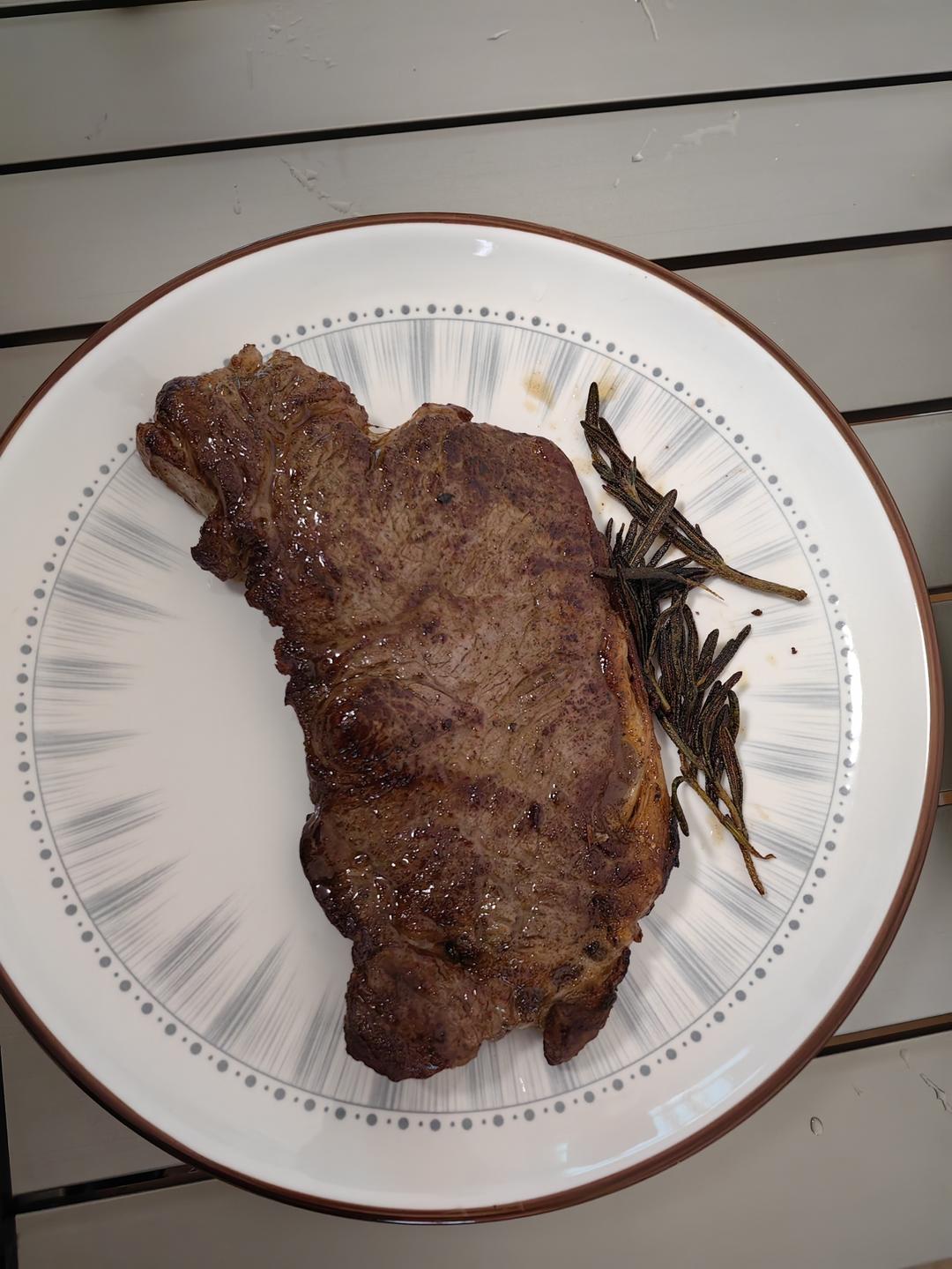 煎西冷牛排（零失败）