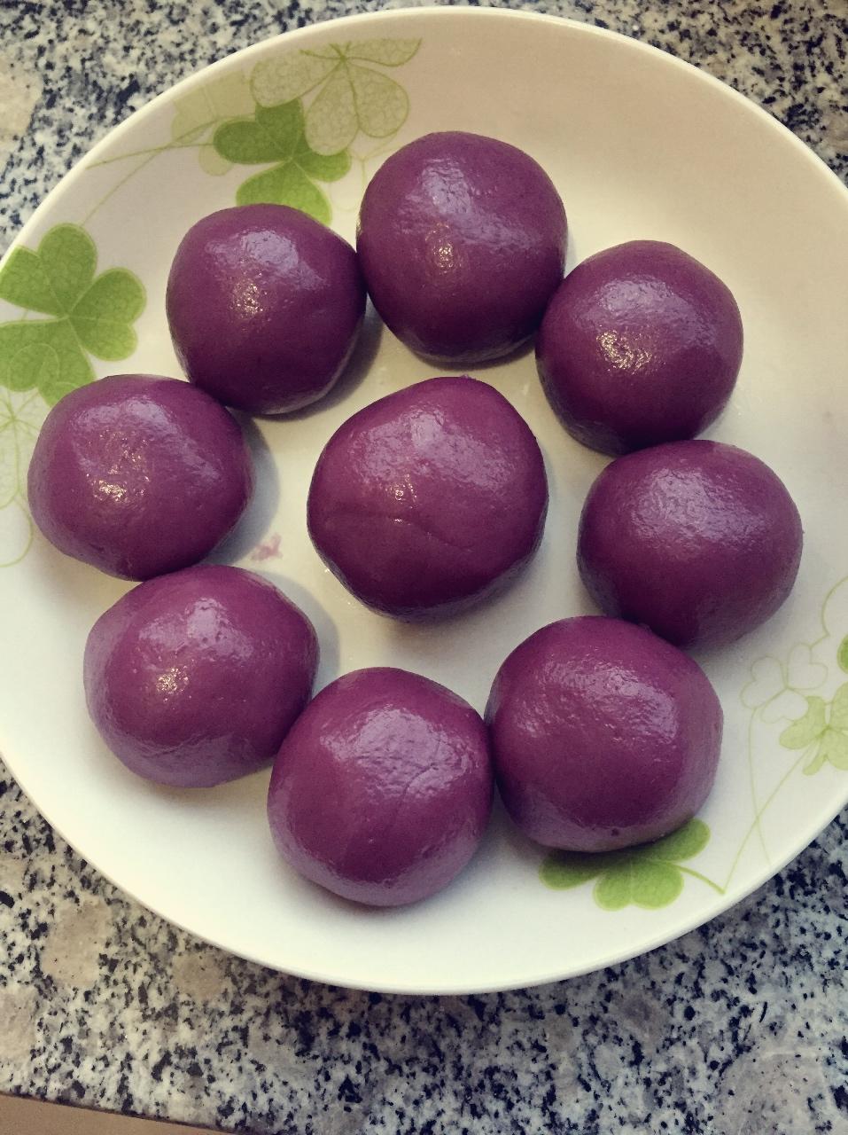 盛小厨来也做的糯米团子