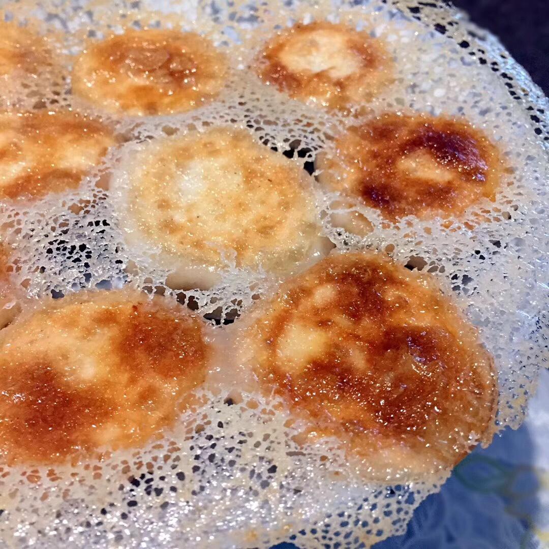 冰花蕾丝煎饺