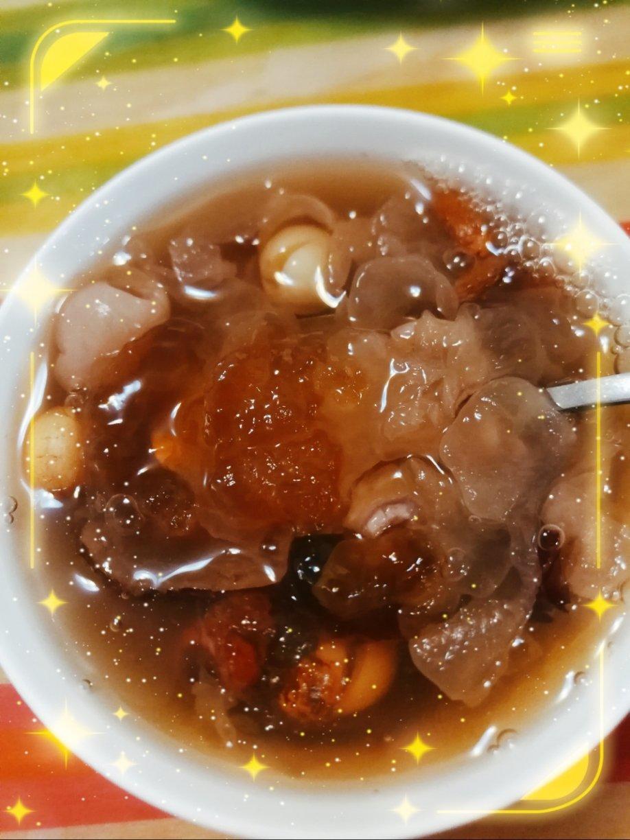 大姨妈之后的一个星期内食用，保证你满脸的胶原蛋白！