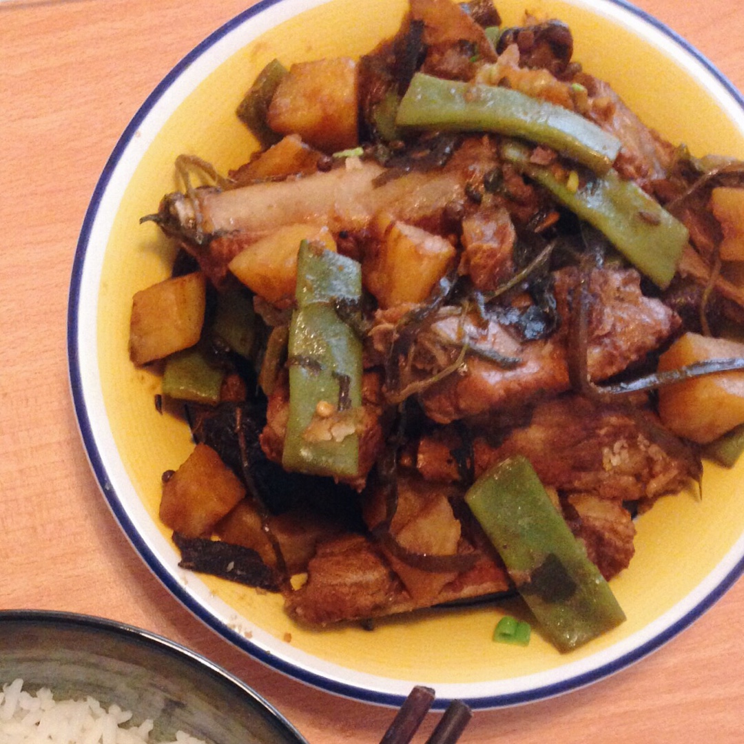 土豆豆角炖排骨