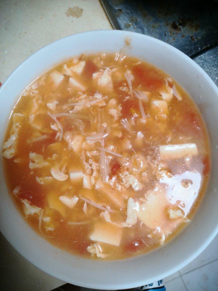 番茄杂蔬豆腐汤