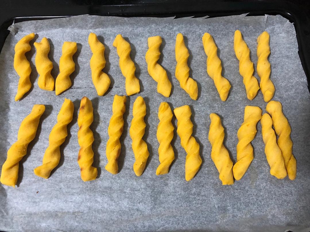 宝宝辅食：南瓜磨牙棒