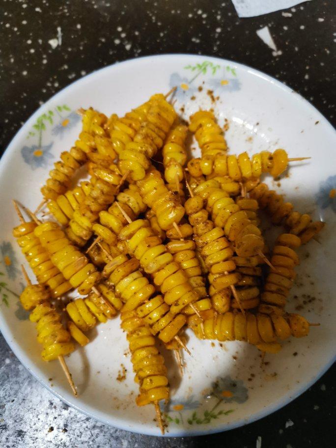 网红小吃——牙签玉米粒