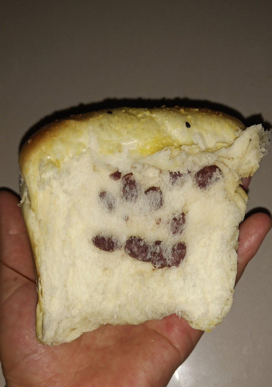 好吃的蜜红豆吐司