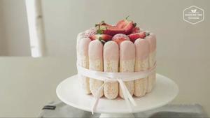 【全网最全合集】搬运🍓漂亮的草莓蛋糕~草莓季装饰灵感图的做法 步骤43