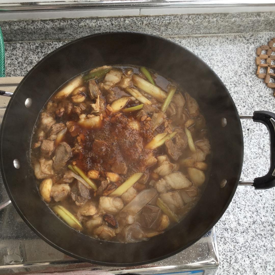 家常红烧牛肉