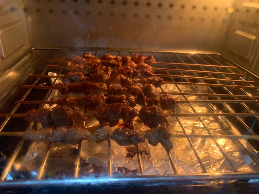 烤羊肉串
（烤箱版）