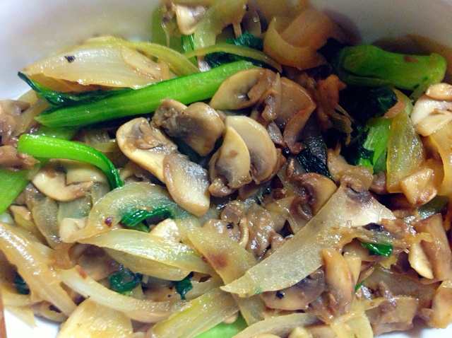 蘑菇炒洋葱 iamicy做的蘑菇炒洋葱赞 平菇,洋葱,盐,蚝油 32 做过