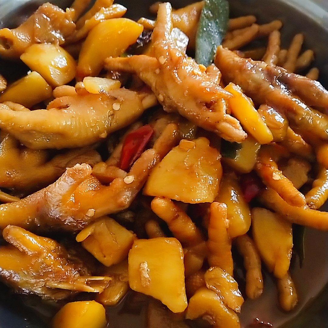 “销魂”卤鸡爪