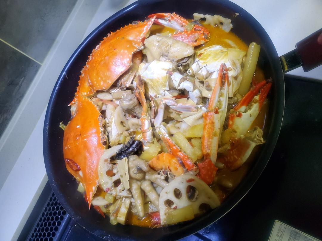 【肉蟹煲】
