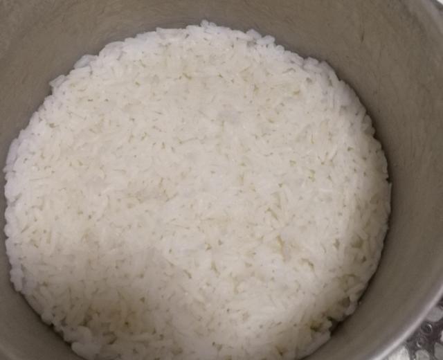 宿舍小电锅煮米饭的做法