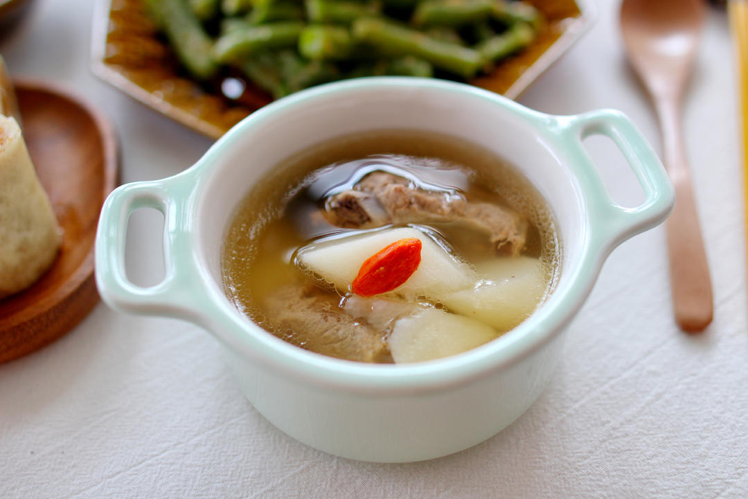 山药排骨汤【9月北鼎蒸炖锅食谱】的做法
