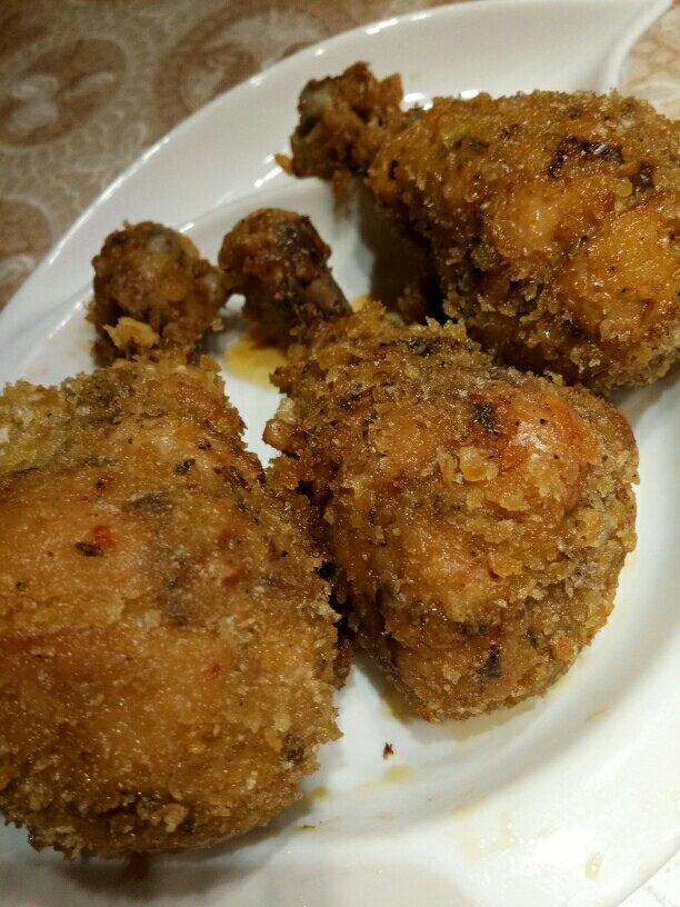 面包糠炸鸡腿（可以和肯德基相媲美的炸鸡腿）
