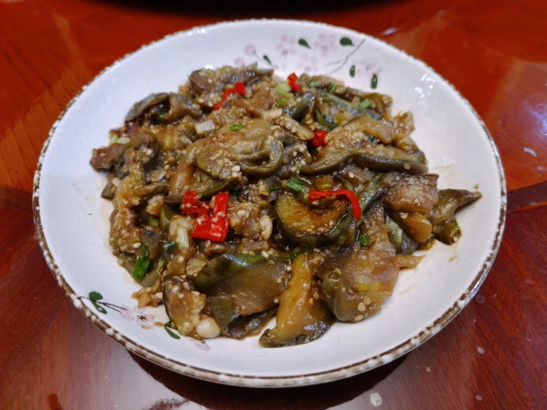 清炒茄子（少油版+视频）