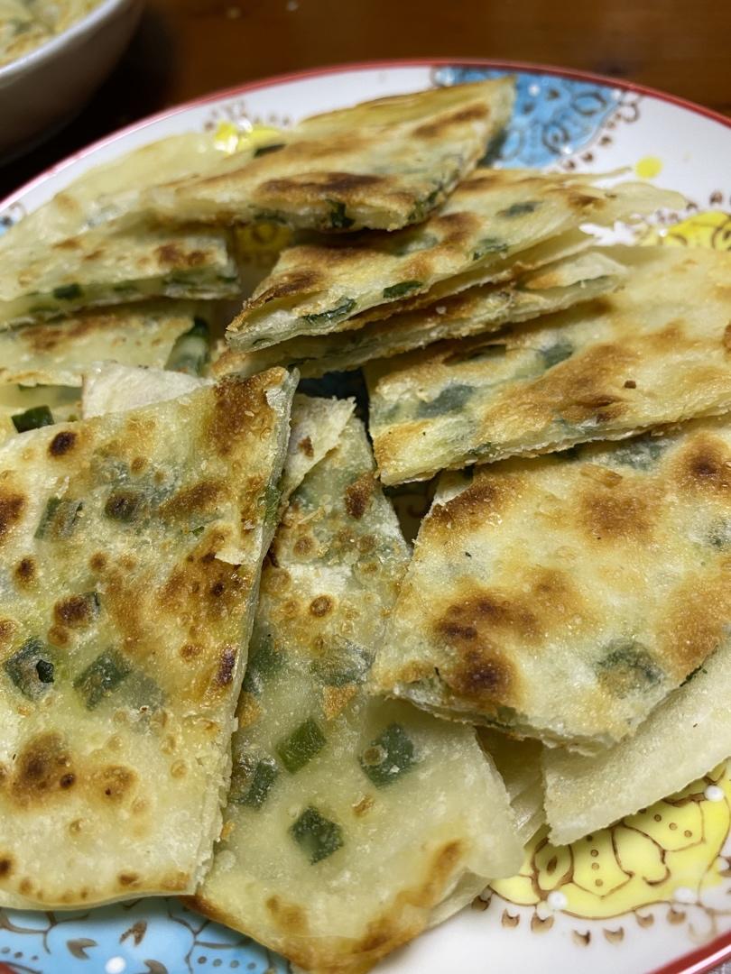 葱油饼（饺子皮版）