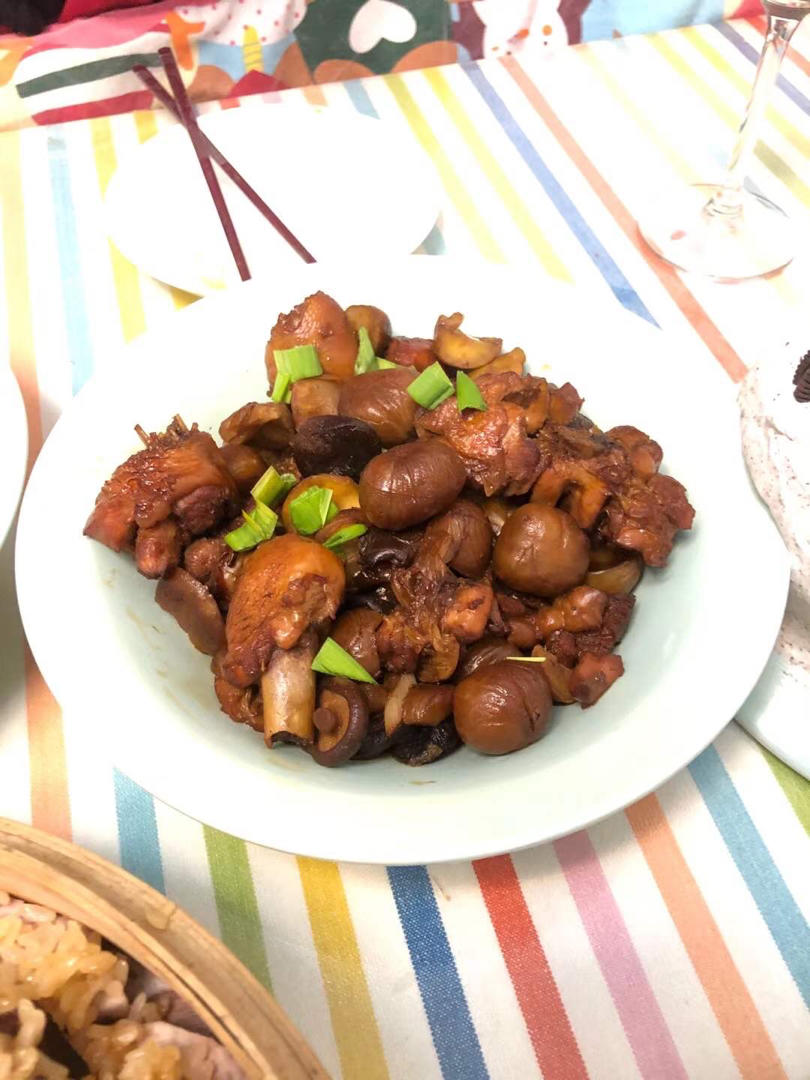 【栗子烧鸡】鸡肉都给你吃，栗子归我~
