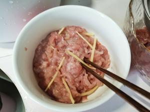 青菜瘦肉粥的做法 步骤3