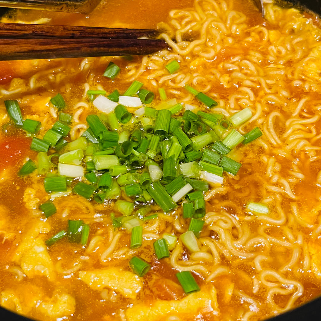 汤都要喝光的西红柿鸡蛋面