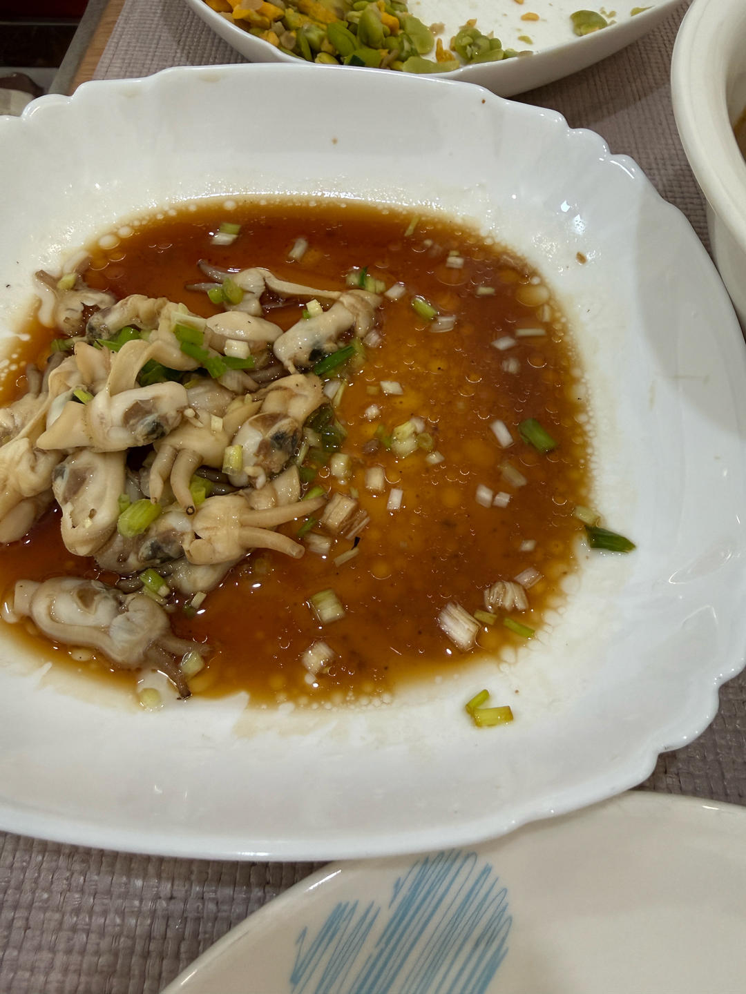 白灼葱油蛏子