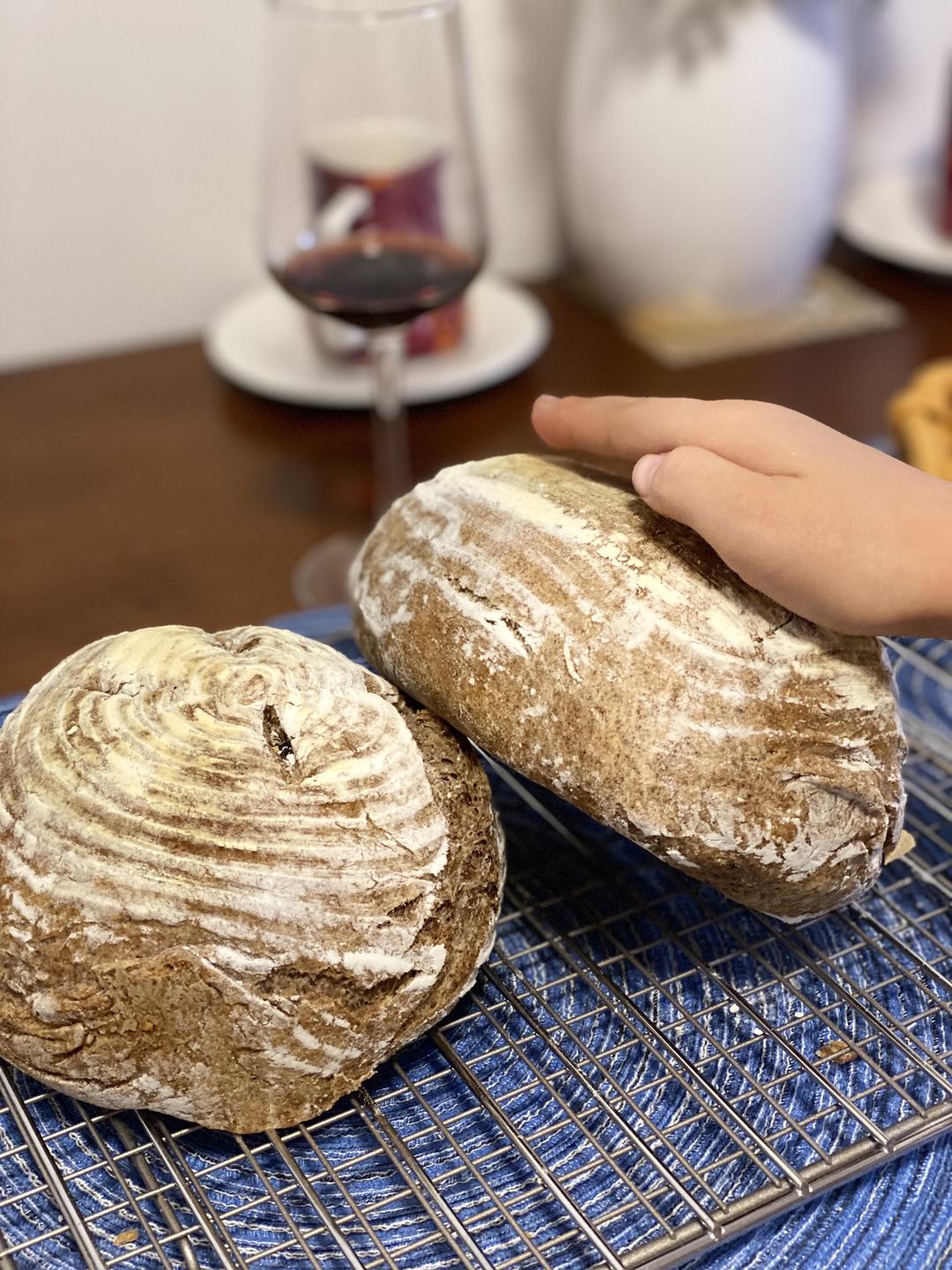 简单不用揉面的乡村面包的做法