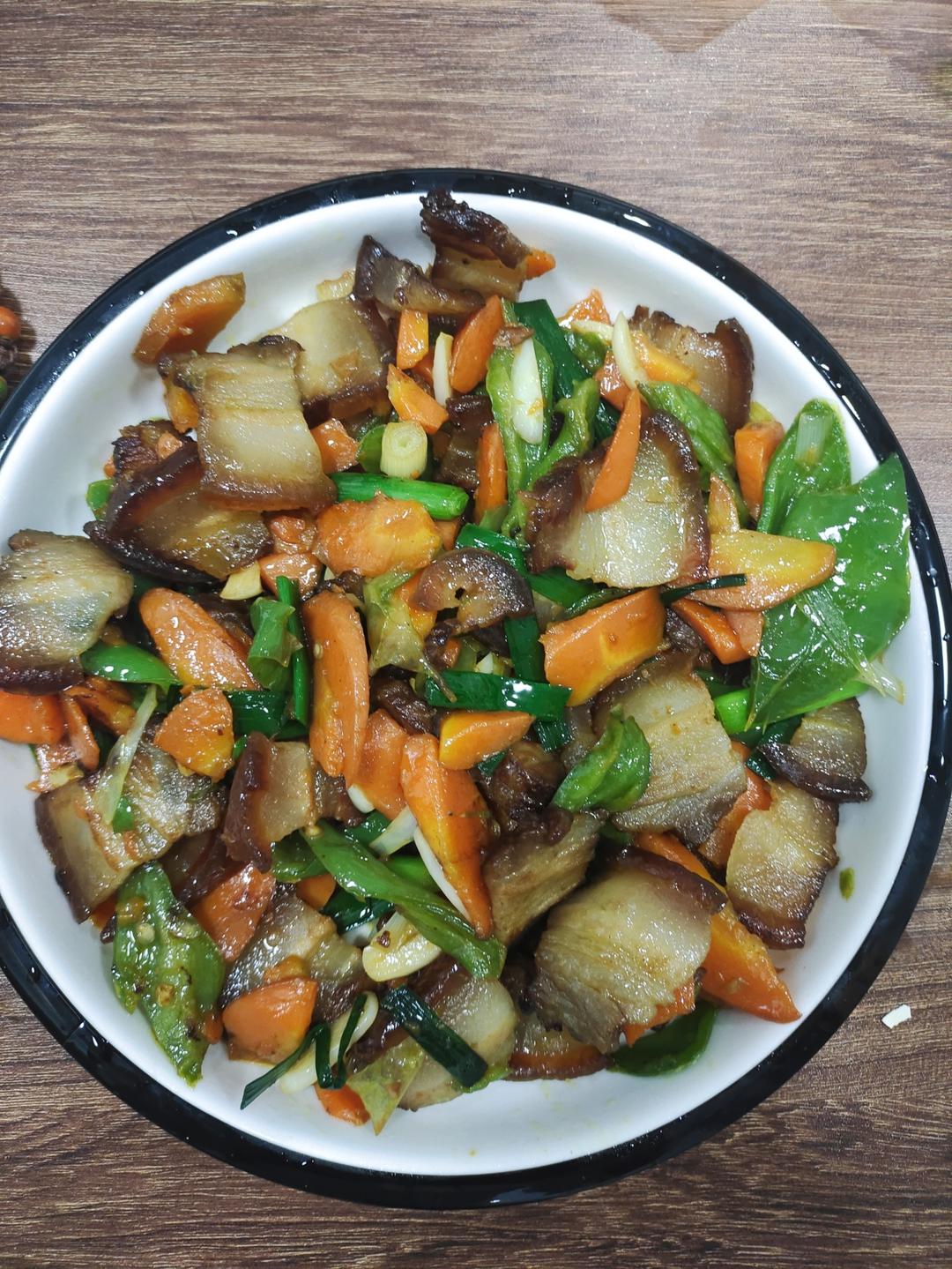 家常炒腊肉