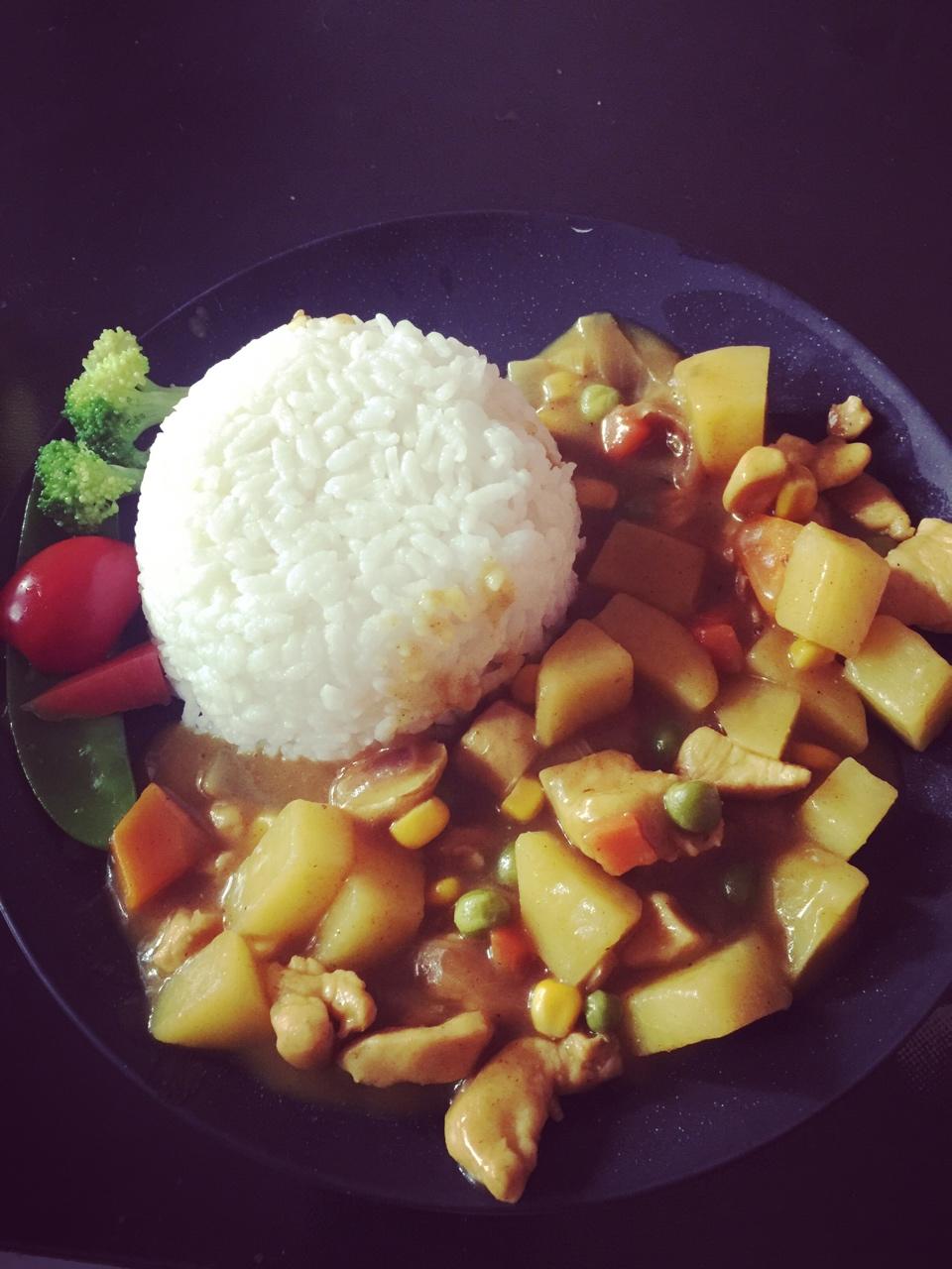 咖喱鸡肉饭