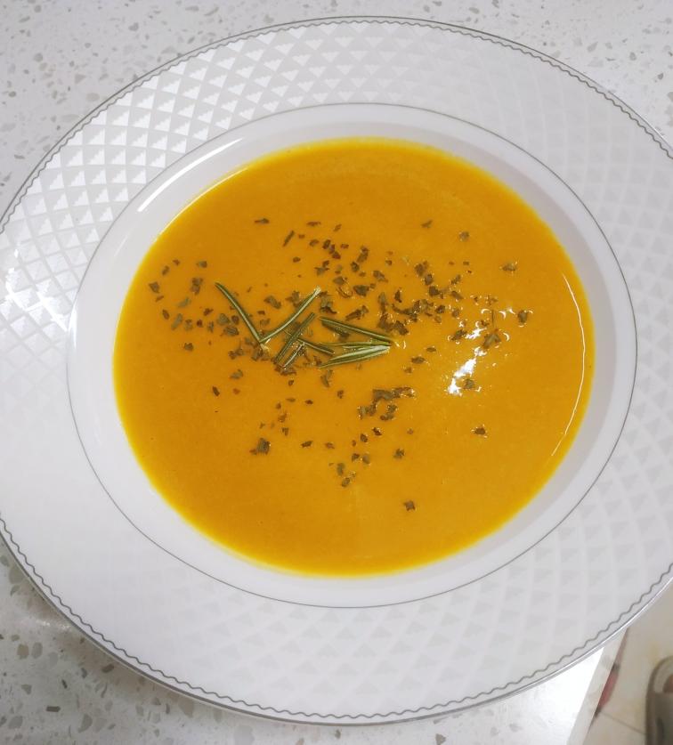 西式奶油浓汤用料南瓜汤南瓜咖喱浓汤的做法上传你做的南瓜汤南瓜咖喱