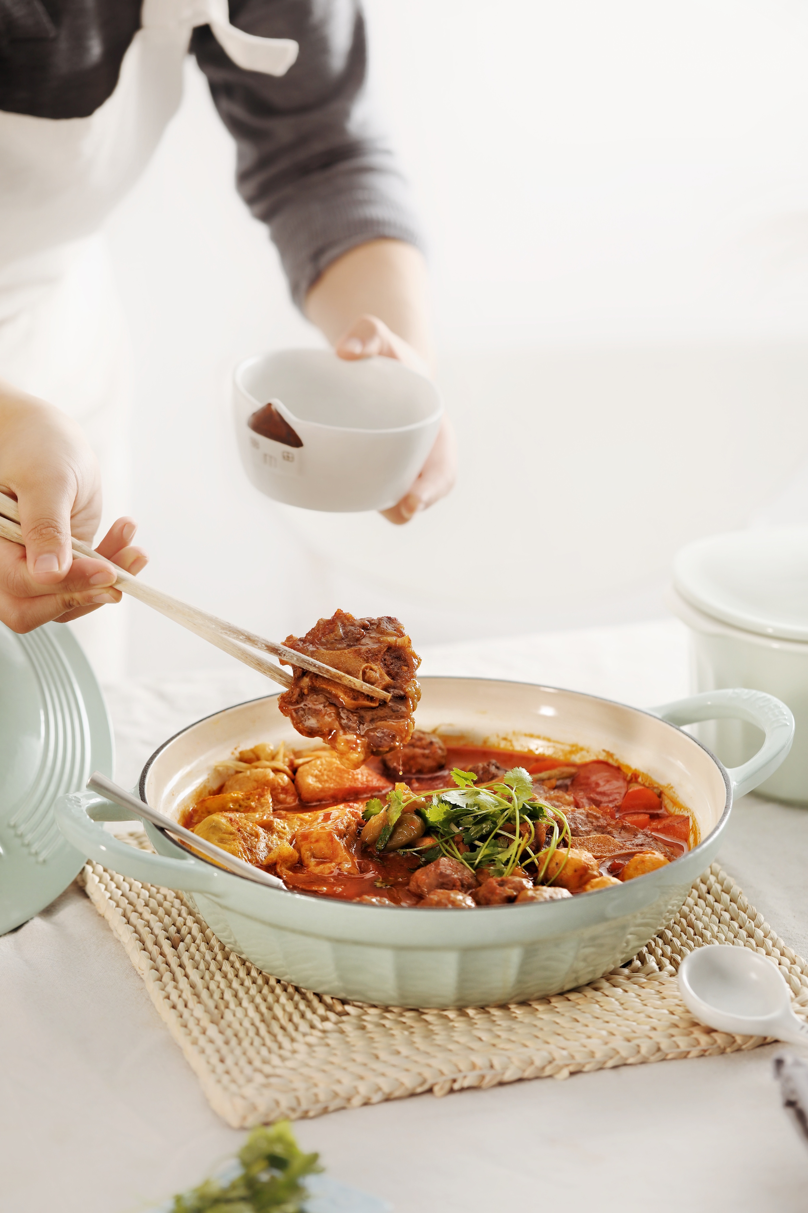 韩式牛尾焖锅【北鼎焖焗锅食谱】的做法