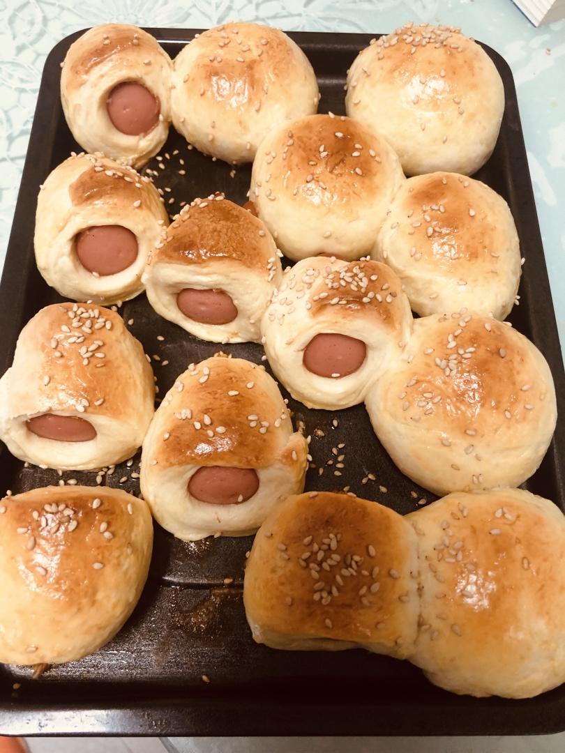 普通面粉做的柔软小餐包