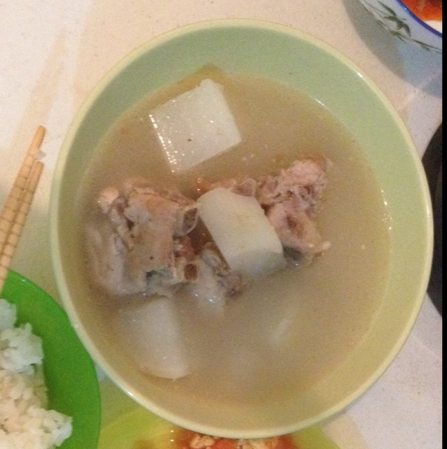 萝卜排骨汤