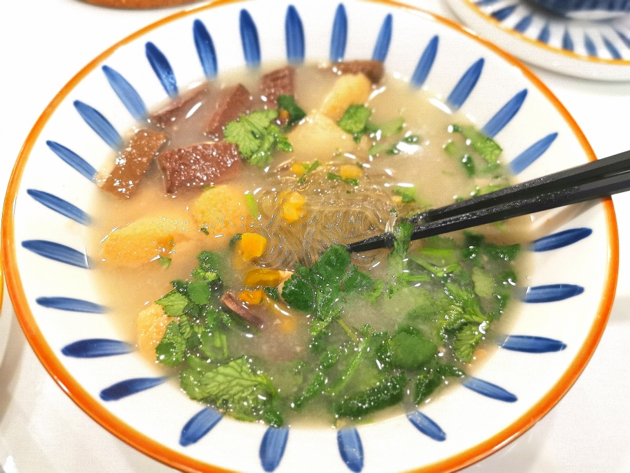 比店里还要好吃正宗的南京鸭血粉丝汤的做法 步骤5