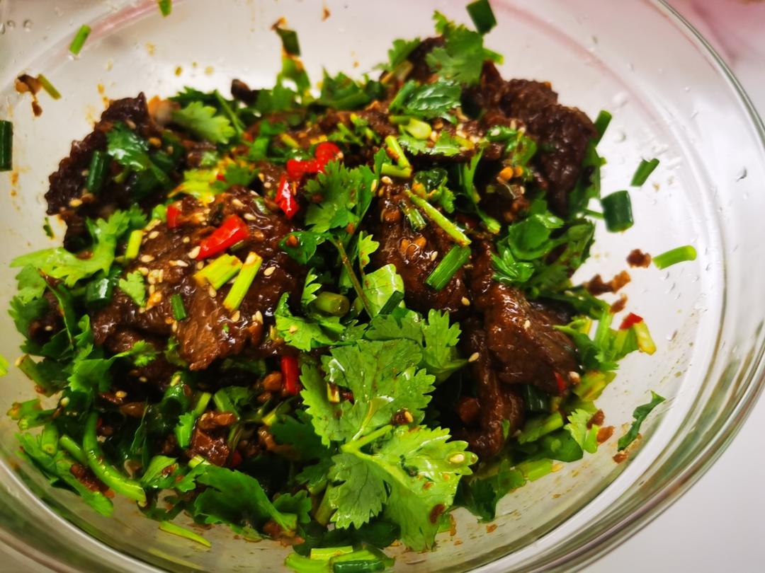 香菜拌牛肉