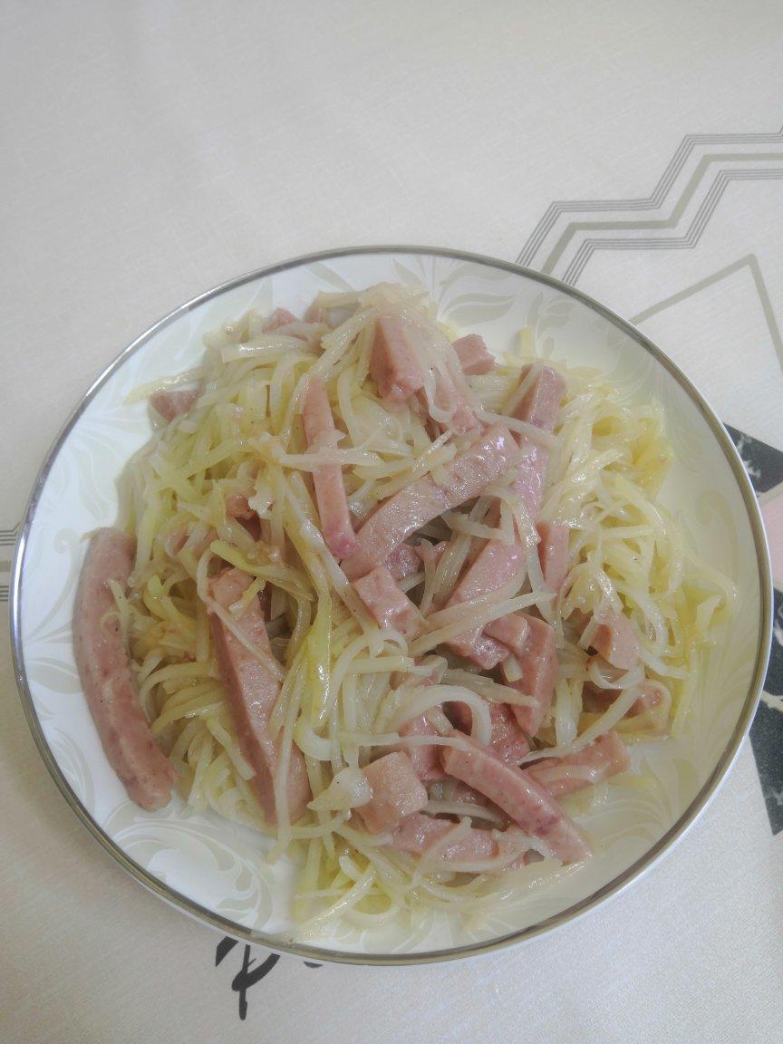 午餐肉炒土豆丝