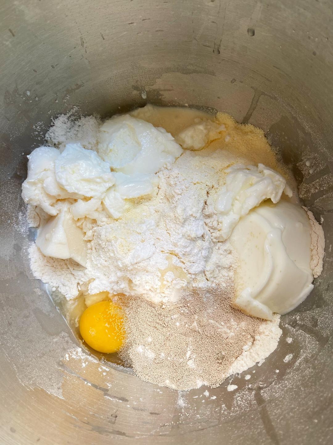 纯奶手撕吐司的做法 步骤1