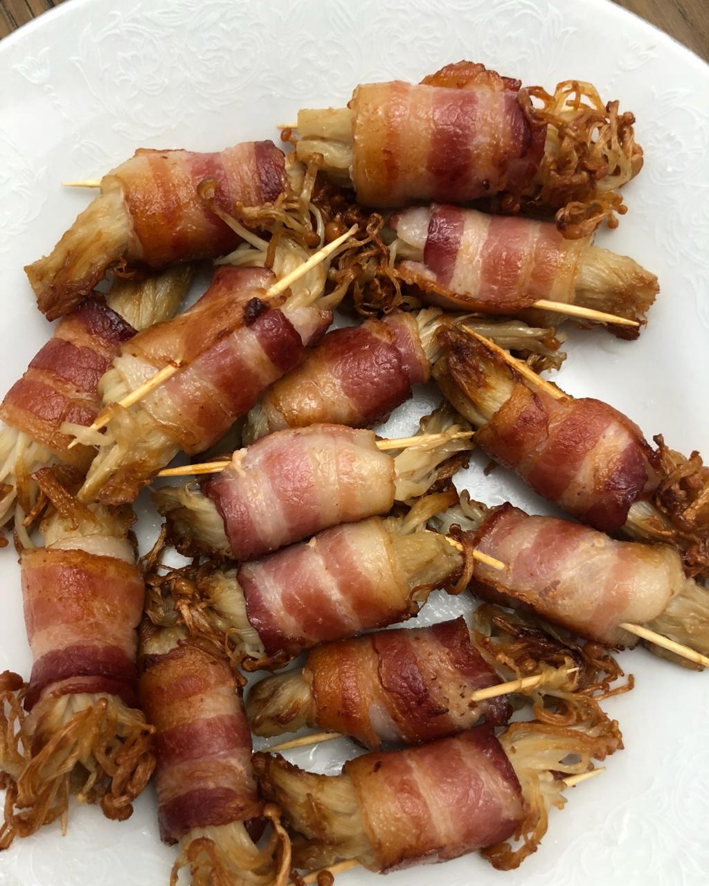 香煎培根金针菇卷