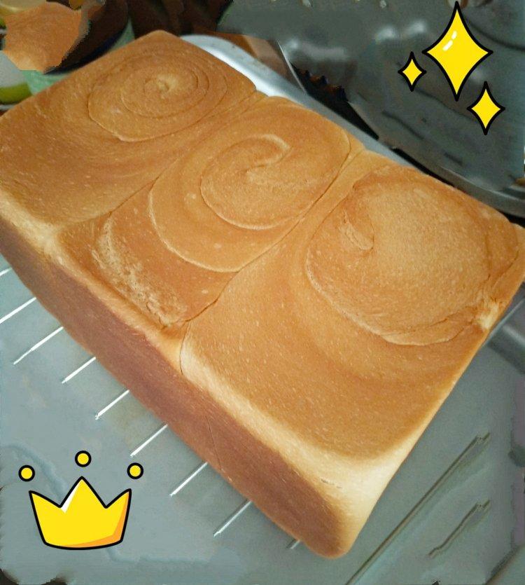 升级版奶香手撕吐司