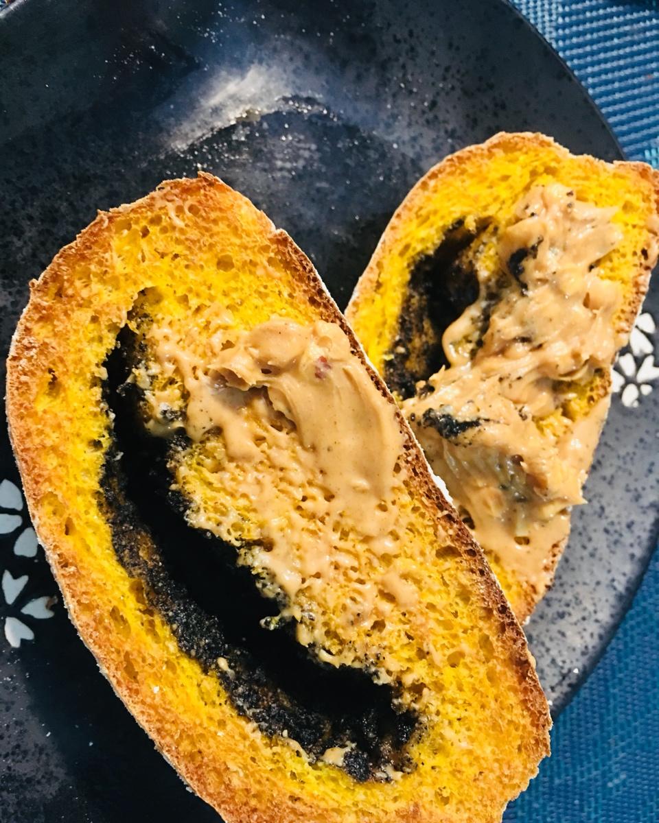 南瓜全麦软欧（黑芝麻馅）