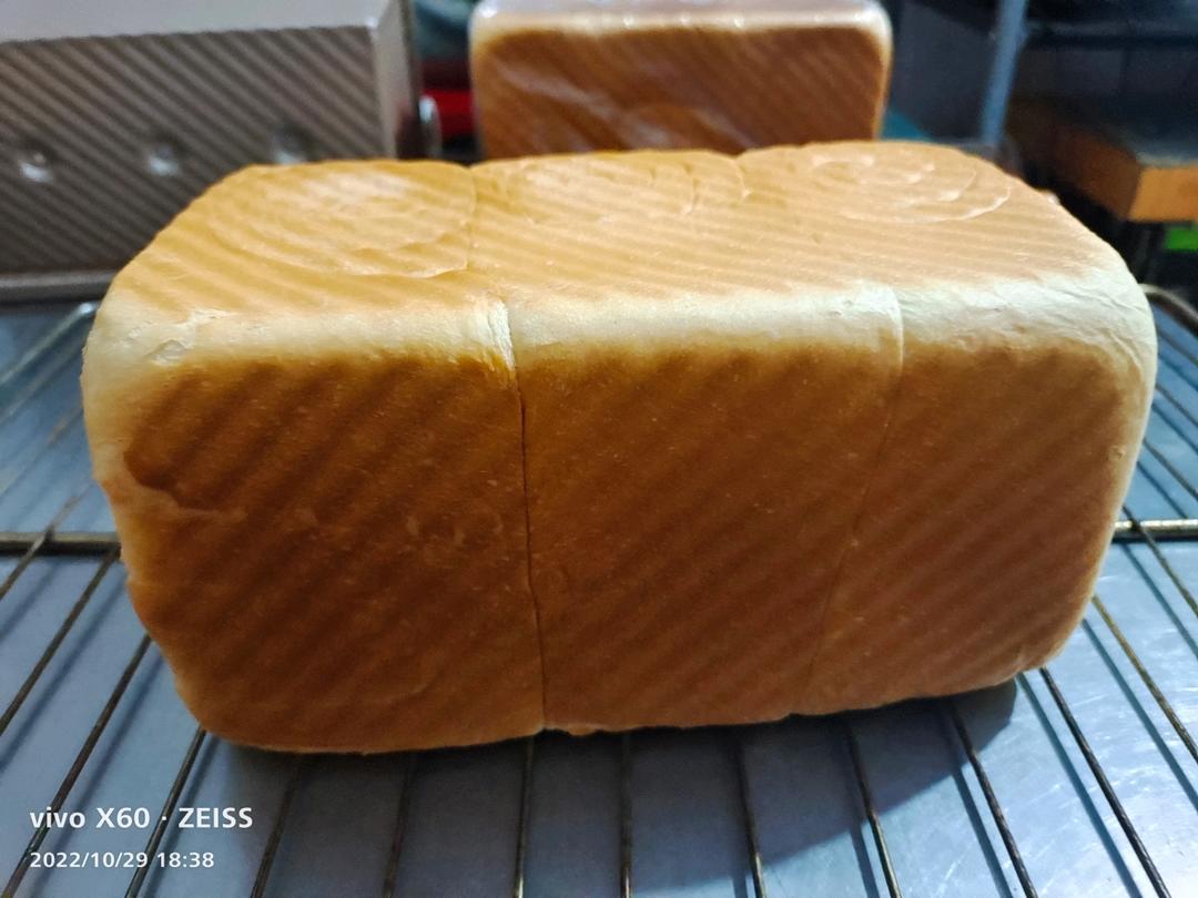 一次发酵纯奶手撕吐司面包（防止面团温度高的方法）B55