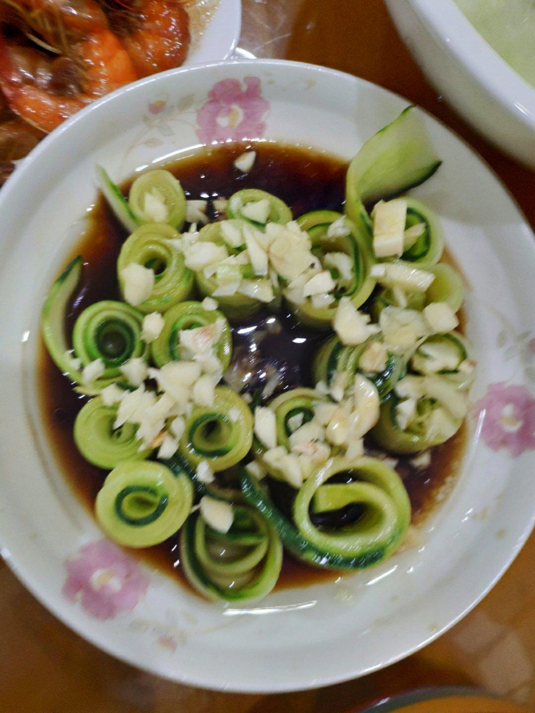 响油黄瓜