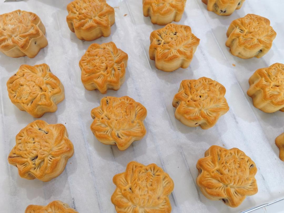 不开裂、不泄脚的月饼配方