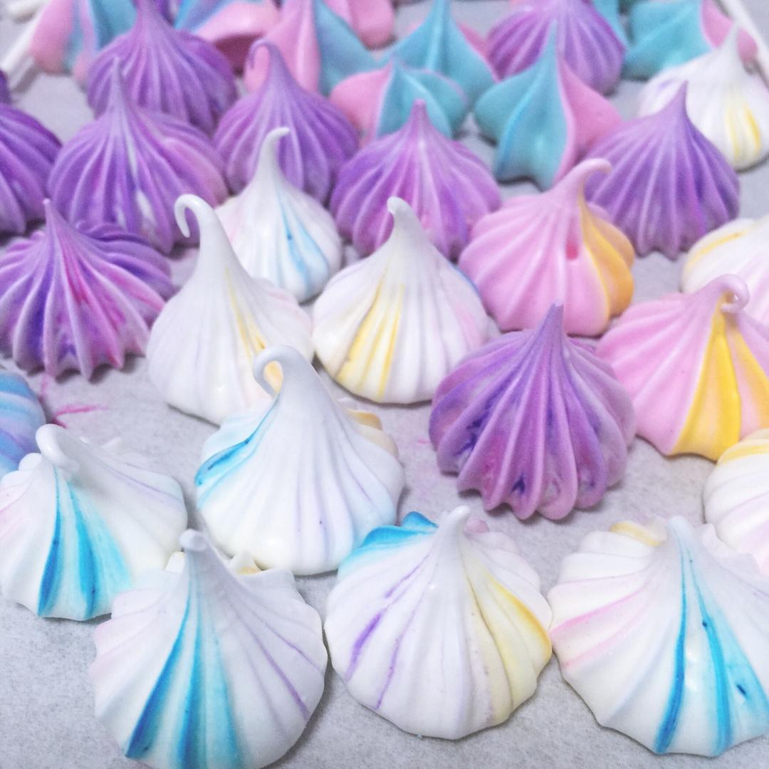 那抹甜蜜做的蛋白糖