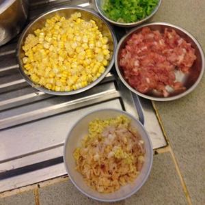 瑤柱玉米肉粒炒飯的做法 步骤2