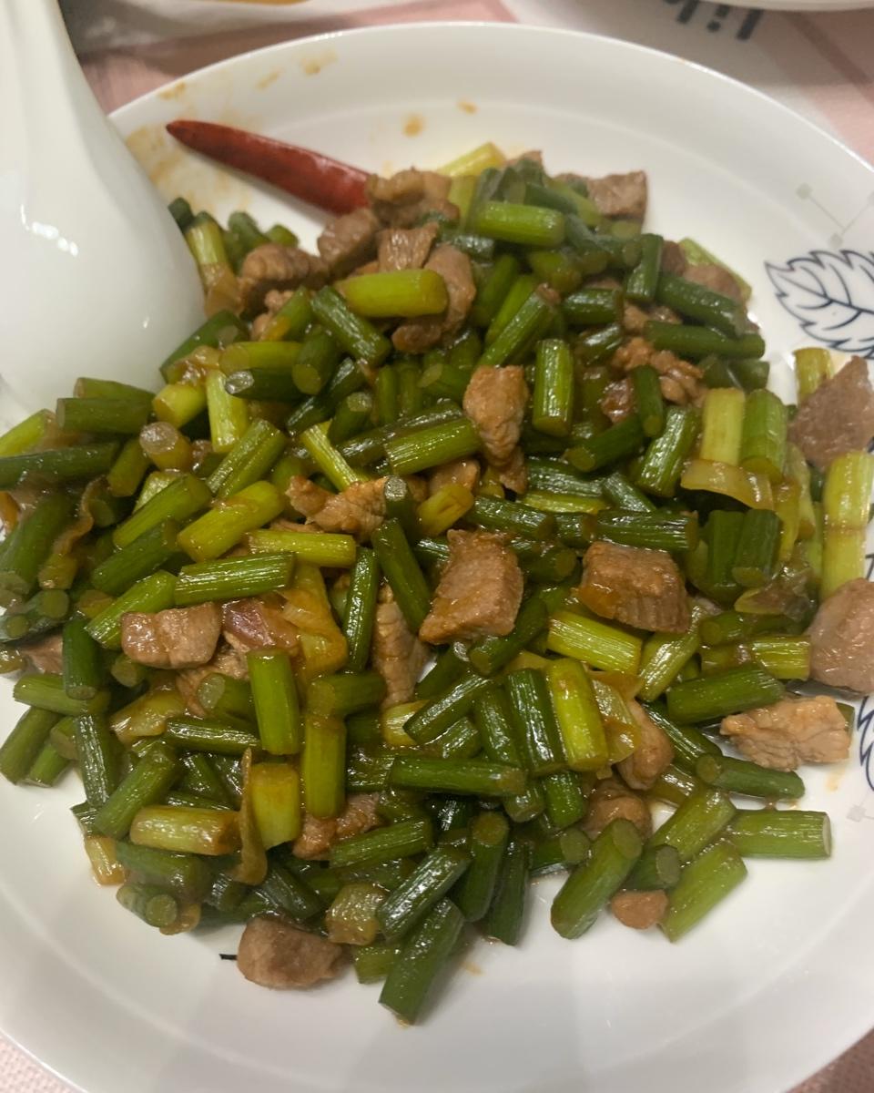 下饭菜-蒜苔丁炒肉丁
